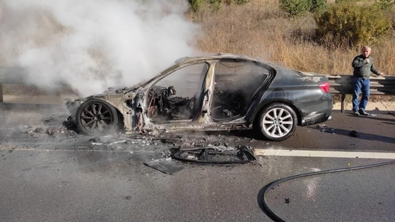Qaz balonu partladı, avtomobil yandı - VİDEO