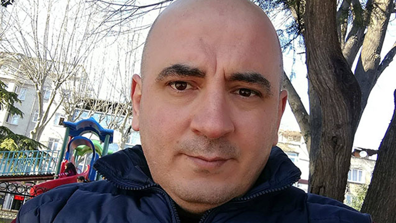 Erməni bloqer Azərbaycandan sığınacaq istədi