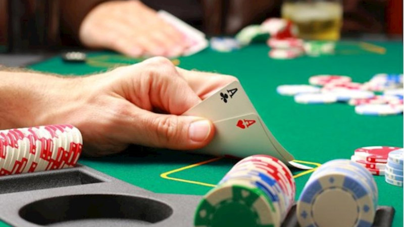 Kafedə qumarxana aşkarlandı – Saxlanılanlar var + FOTO