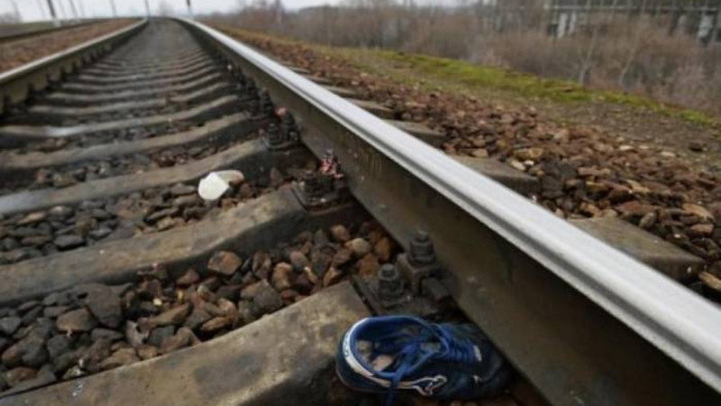 ADY: Qatarın qarşısına qəfil insan çıxması faciəyə səbəb olub