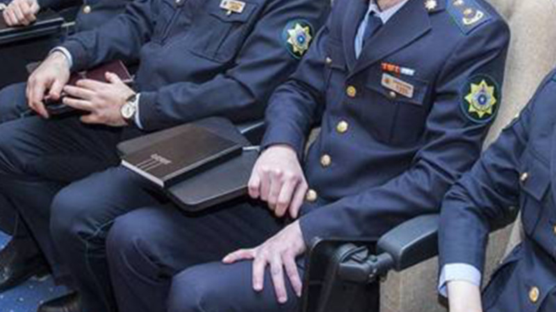 Maaş və təqaüd problemindən sonra məzuniyyət QALMAQALI 