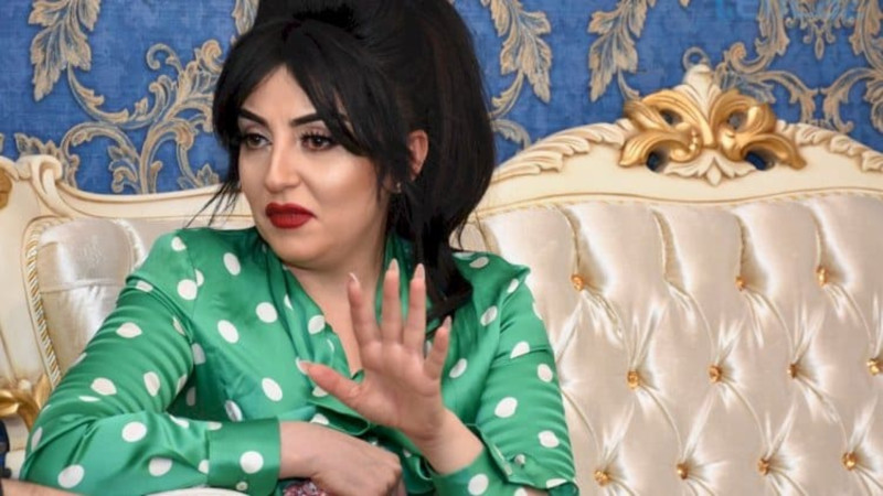 Müğənni Afətdən həmkarına AĞIR SÖZLƏR: “Anan qəbirdə itlə yatsın”