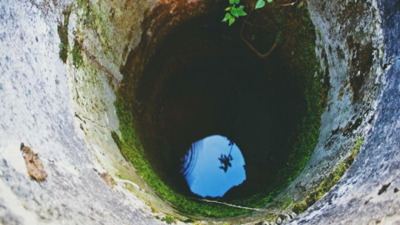 Bakıda FACİƏ: Kişi su quyusuna düşüb öldü