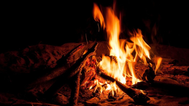 İlaxır çərşənbədə 6 azyaşlı tonqalda xəsarət alıb