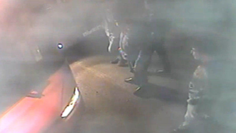 Avtobus sürücüsünü döyənlərə cinayət işi açıldı - Biri saxlanıldı