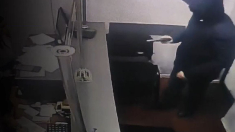 Bakıda lombarda silahlı BASQIN - HADİSƏ ANI