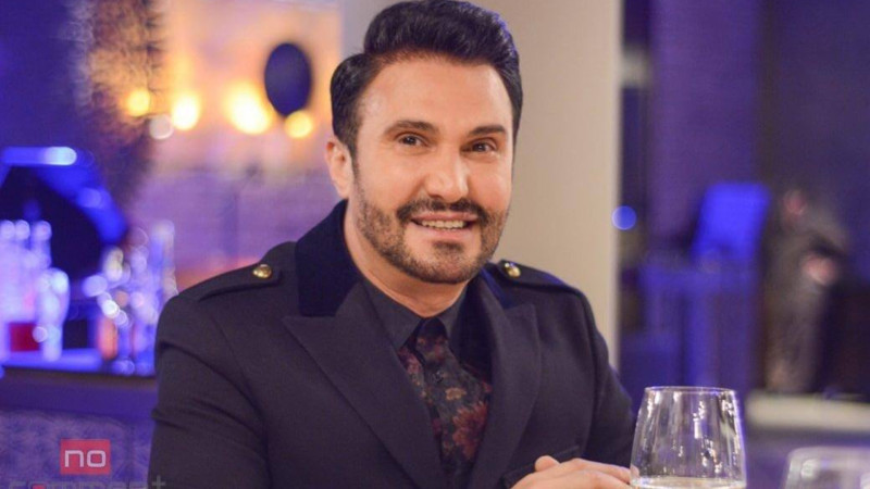 Nadir Qafarzadə plastik əməliyyat etdirənləri pislədi