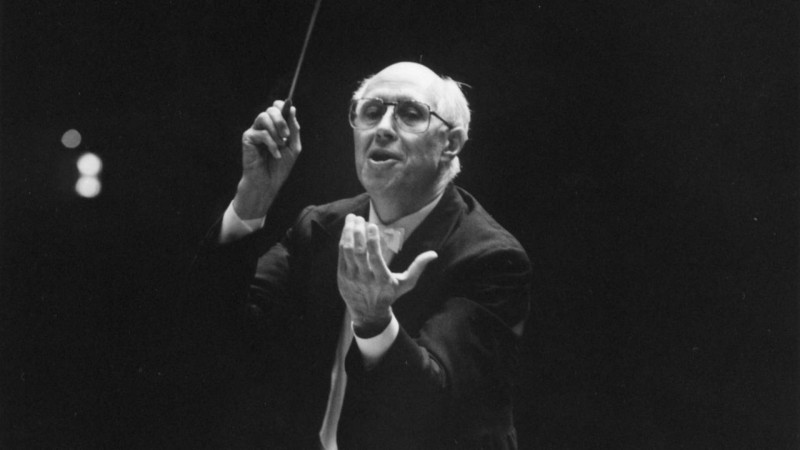 Dünya şöhrətli azərbaycanlı dirijorun doğum günüdür