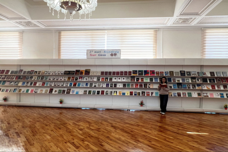 Beynəlxalq Teatr Gününə həsr olunmuş sərgi açılıb