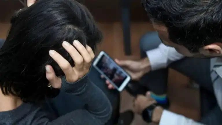 Bakıda qadını şəkilləri ilə şantaj edən şəxs saxlanıldı