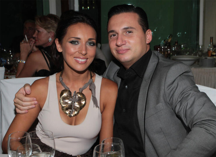 “Tanış olanda hər şey filmlərdəki kimi idi…” – Bakılı ərindən boşanan Alsu + FOTO