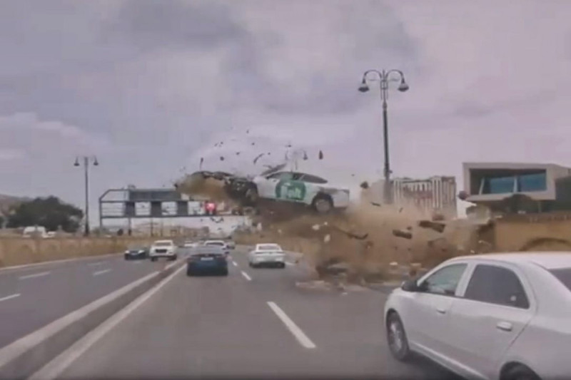 Avtomobillərə dəyən ziyanı kim ödəyəcək? – Bugünkü qəzaya EKSPERT BAXIŞI