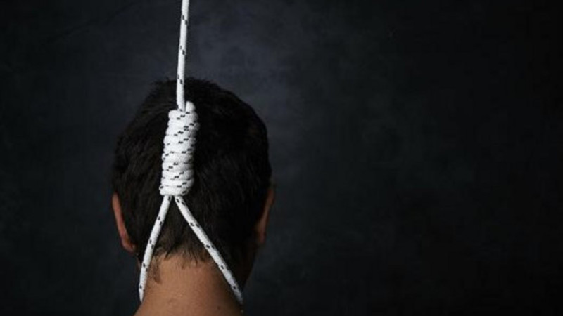 Bakıda 27 yaşlı oğlan özünü öldürdü