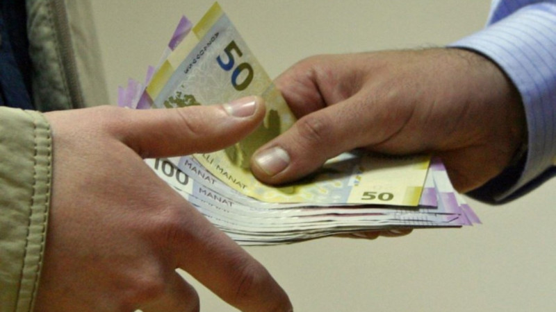 Tanışından hədə-qorxu ilə 169 min manat alan şəxs saxlanılıb