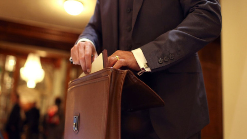 Bakıda nazirin müşaviri istefa verdi