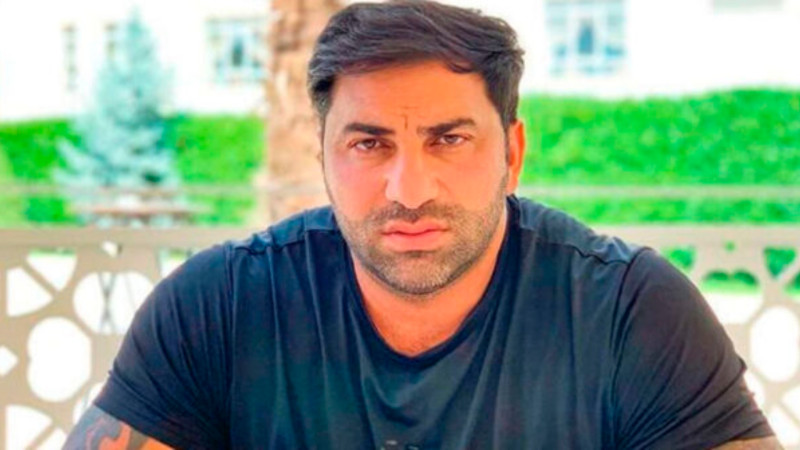 Kamil atasından imtina etdi: Onun soyadı və adının yerinə də...