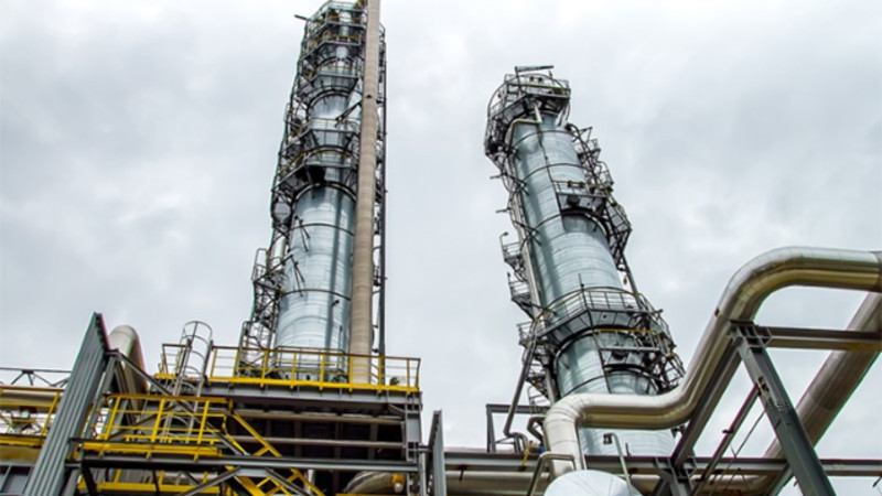 Zavodda bədbəxt hadisə - Qadının barmaqları amputasiya olundu