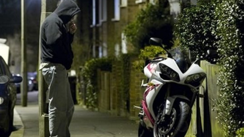 Bakıda motosiklet qaçırıldı