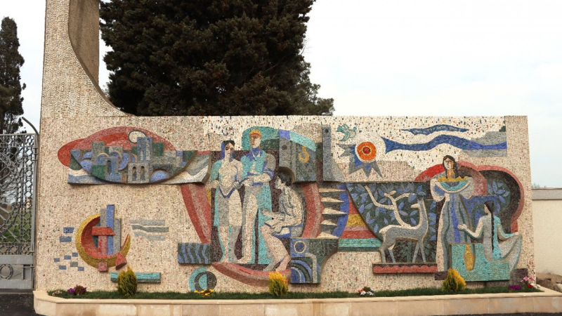 İDEA Bakıda mozaikaların bərpasını davam etdirir - FOTO