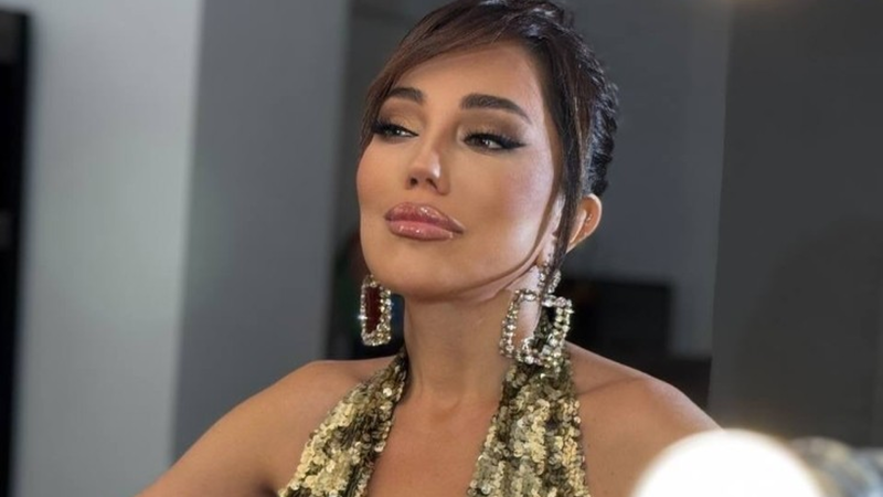 17 il sonra müəllimlik fəaliyyətini dayandırdı