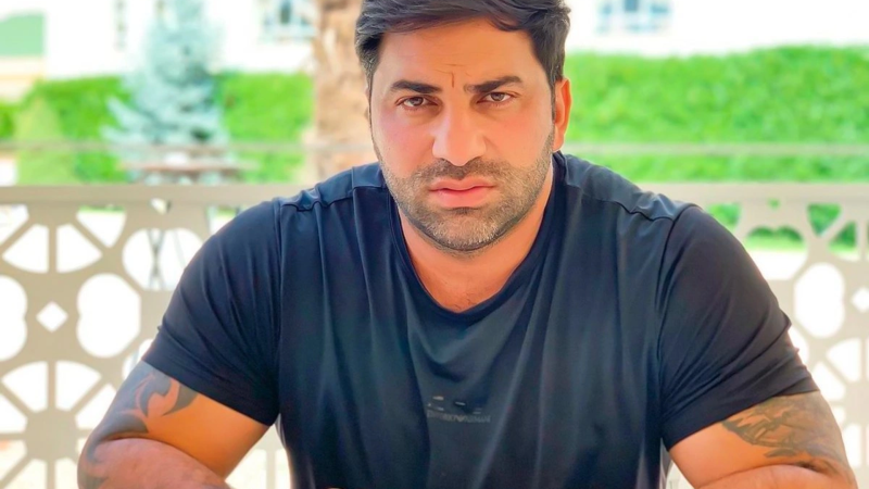 Kamil Zeynallı: 2011-ci ilin Gelandewagenini sürürəm