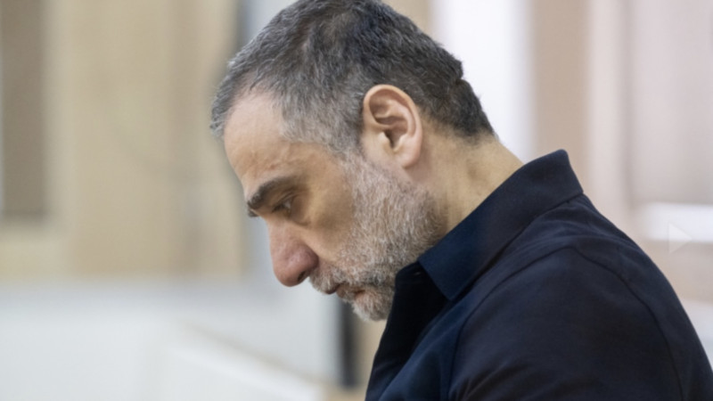 Vardanyanın məhkəməsində zərərçəkmiş şəxslər ifadə verib: Meyitləri çıxaranda yaralandım