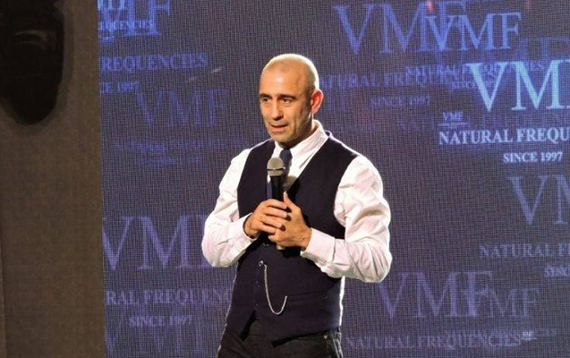 Vahid Mustafayevin mağazasından saat oğurlayan Çin vətəndaşlarına HÖKM OXUNDU