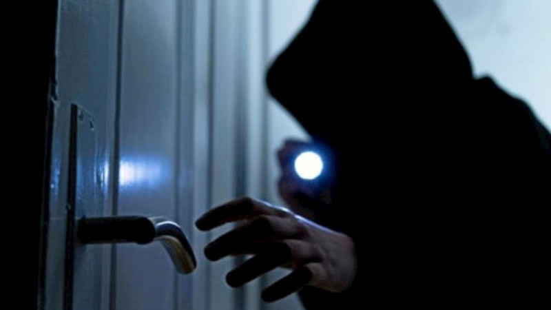 Yasamal rayonunda oğurluq edən 2 şəxs saxlanılıb