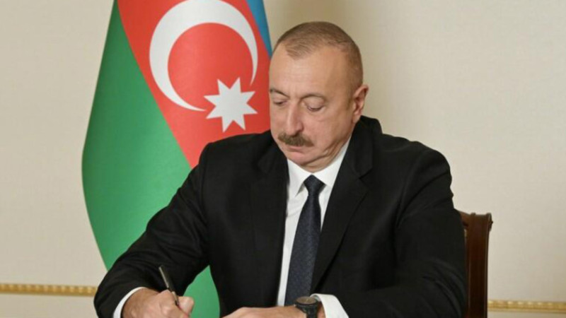 Bəzi məhkəmələrə sədr və müavinlər təyin olunub - SİYAHI