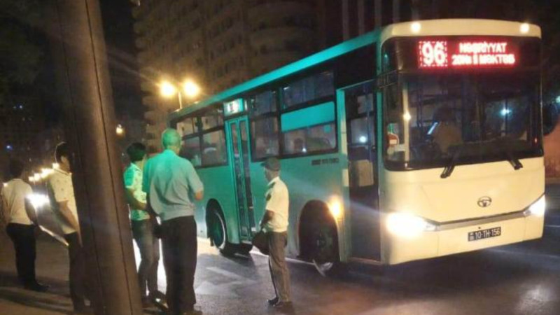 Sərnişinlər 96 nömrəli avtobusun istiqamətinin dəyişməsini istədi – RƏSMİ CAVAB Sərnişinlər 96 nömrəli avtobusun istiqamətinin dəyişməsini istədi – RƏSMİ CAVAB