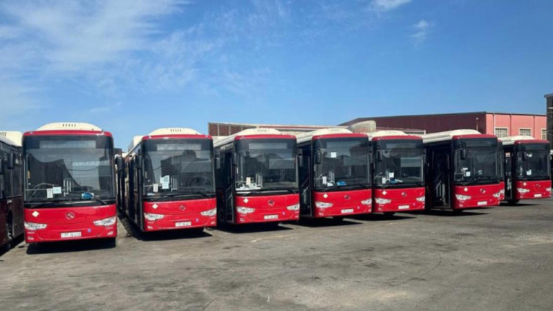 Bir marşrut xəttinə yeni avtobuslar verildi Bir marşrut xəttinə yeni avtobuslar verildi