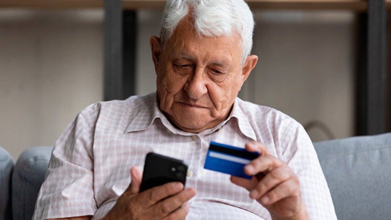 Azərbaycanda qadınların pensiya yaşı artırıldı Azərbaycanda qadınların pensiya yaşı artırıldı