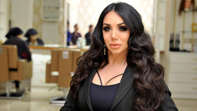 Lətifə Soyuöz: Bir paltarı iki dəfədən çox geyinə bilmirəm