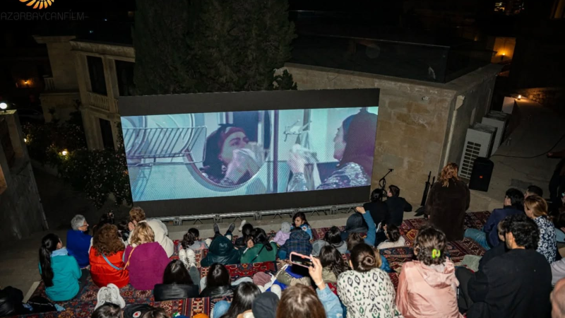 “Qaynana” İçərişəhərdə, açıq havada nümayiş etdirildi - FOTO