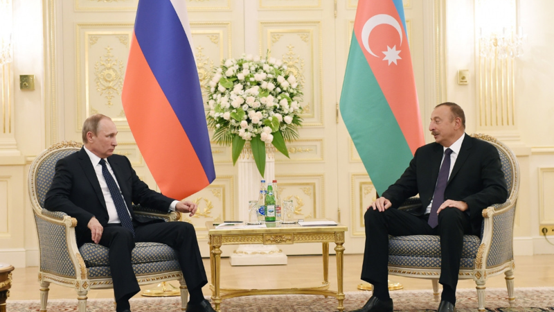 Putin Azərbaycan Prezidentini Müstəqillik Günü münasibətilə təbrik edib Putin Azərbaycan Prezidentini Müstəqillik Günü münasibətilə təbrik edib