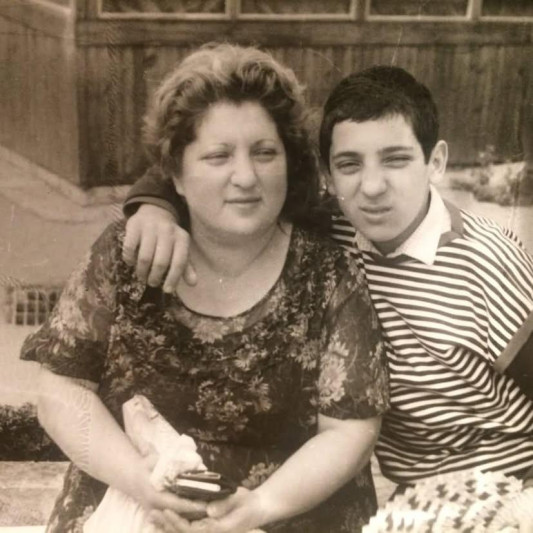 Bəhram Bağırzadədən anası ilə bağlı paylaşım - FOTO 