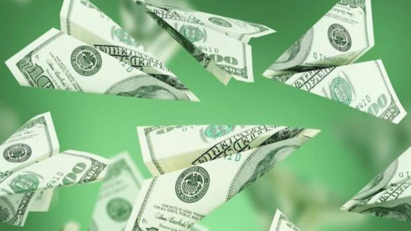 Azərbaycana xaricdən pul köçürmələri 14%-dən çox azalıb