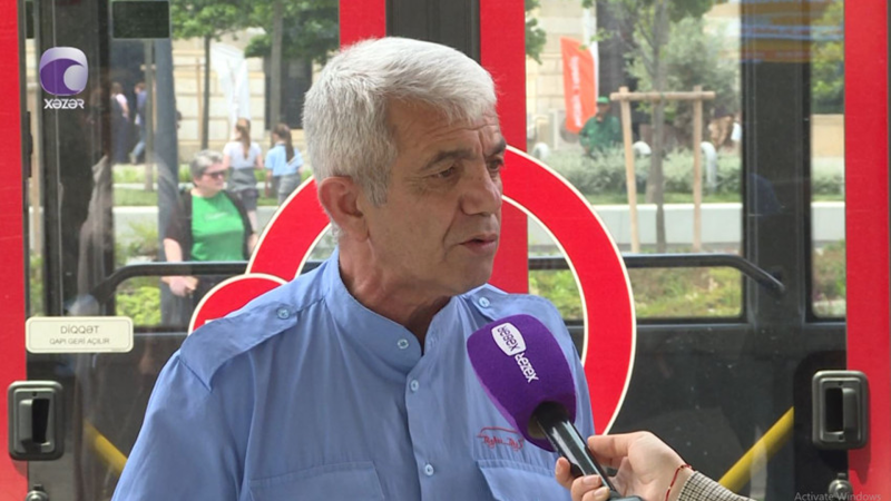 Avtobus sürücüləri sərnişinlərdən şikayət etdilər - VİDEO