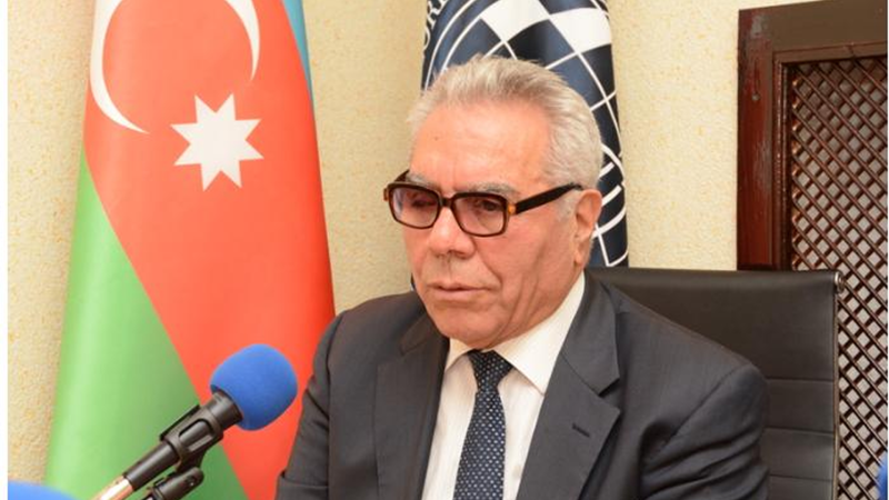 Buzovnada doğulan alimin ad günüdür