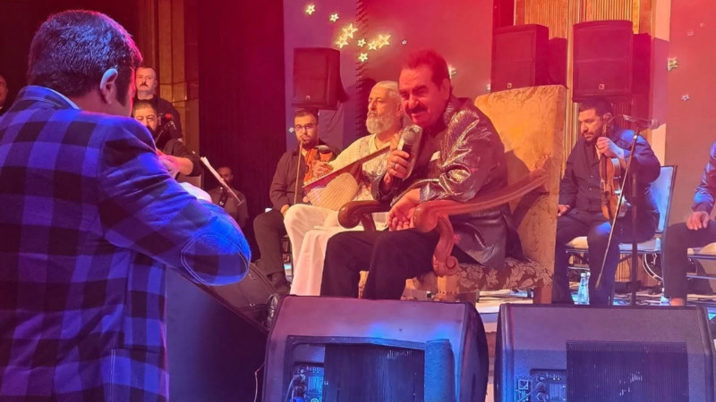 Əməkdar artist İbrahim Tatlısəslə toyda iştirak edib - VİDEO