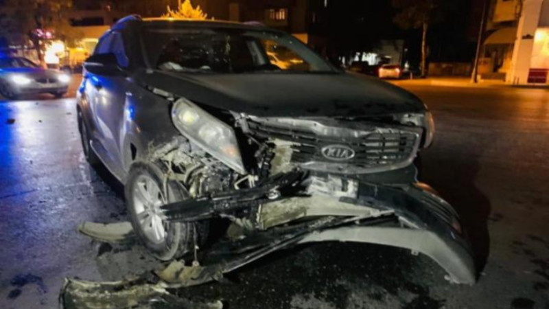 Bakıda iki maşın toqquşdu: 1 ölü, 5 yaralı
