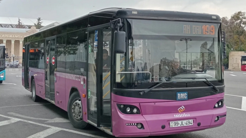 Sərnişinlər yenisini gözləyir, köhnəyə minir - ŞİKAYƏT 