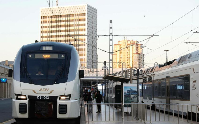 Bakıdan Ağdama ilk sərnişin qatarı yola düşüb
