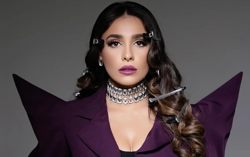 Qəzaya düşən müğənni Ayla: Ayağa qalxmaq istəyirəm