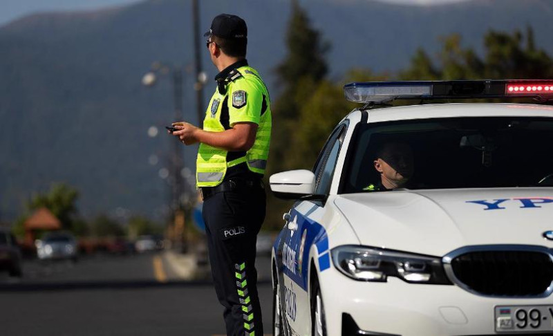Yol polisi sürücülərə müraciət edib