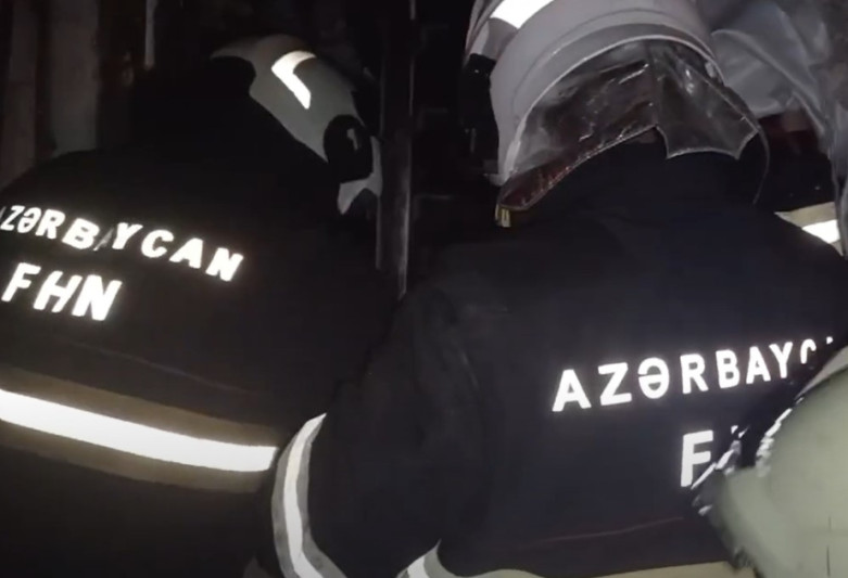 Bakıda evdə partlayış olub