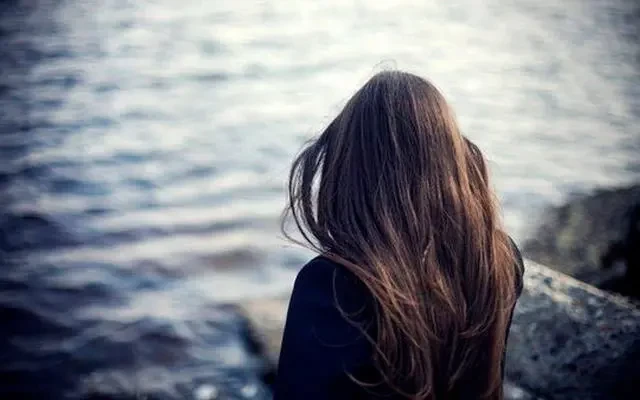 Bakı polisi bu qadını axtarır, görənlər xəbər etsin - FOTO