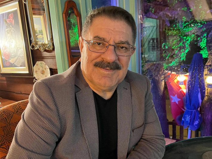 Ağadadaş Ağayev: Pul əl çirkidir deyənlərin başı işləmir