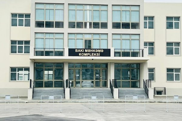 Ermənistan vətəndaşlarının məhkəməsi davam etdirilir Ermənistan vətəndaşlarının məhkəməsi davam etdirilir