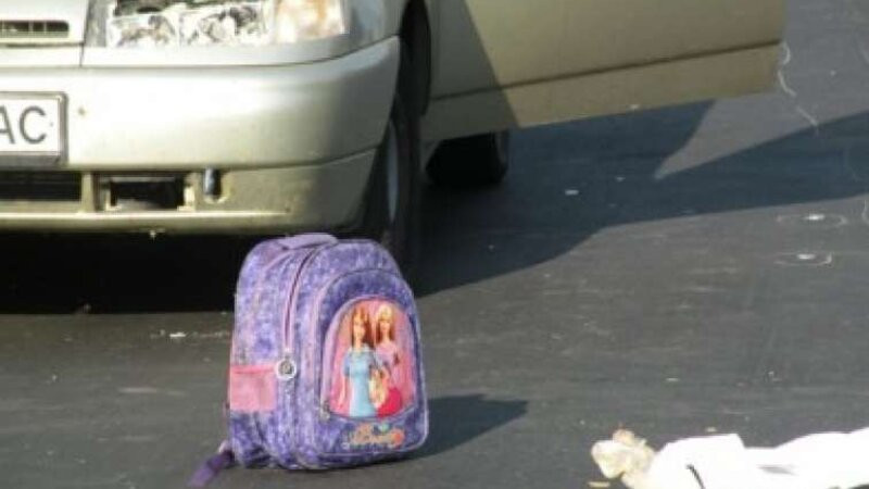 Bakıda məktəbli qızı maşın vurdu